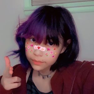 Meet your Posher, Eva